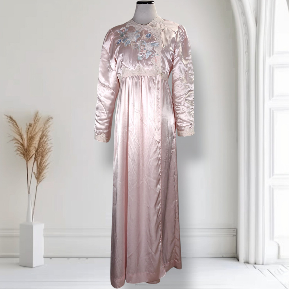 Vintage 80s Natori Pink Satin Robe M Floral Lace Embroidered Dressing Gown